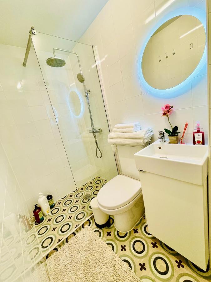 Apartamento Calle Amparo100 Red Brick Loft For 8 Lavapies Madrid